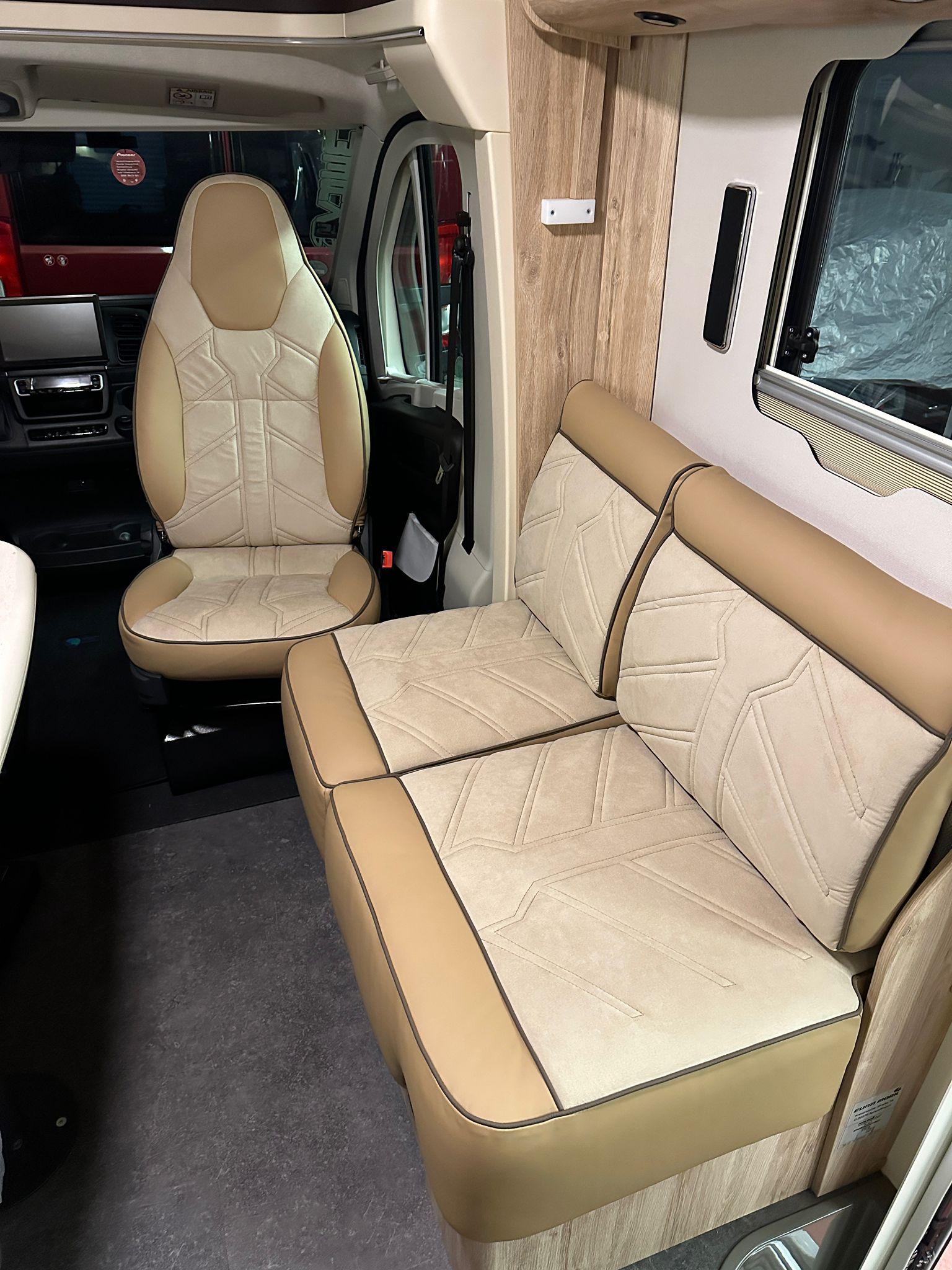 wohnmobilsitze Autosattlerei alcantara 